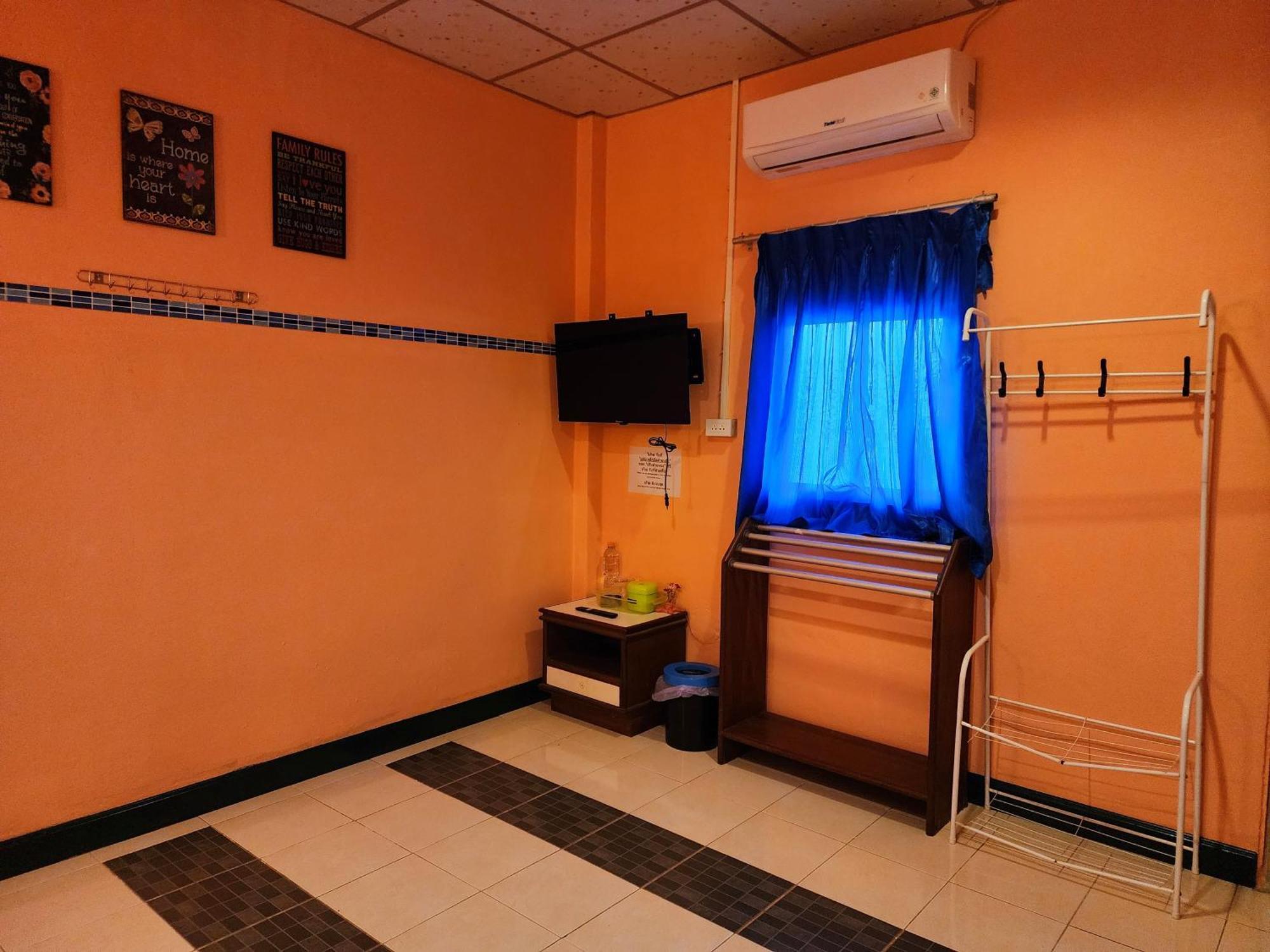 Ingpha Room For Rent Satun Exterior photo