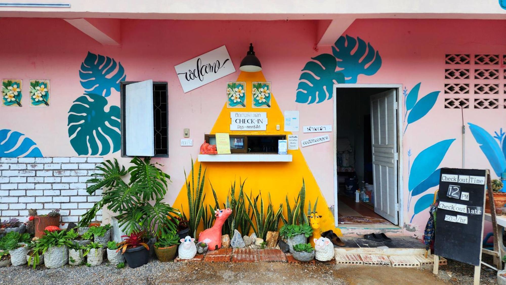 Ingpha Room For Rent Satun Exterior photo